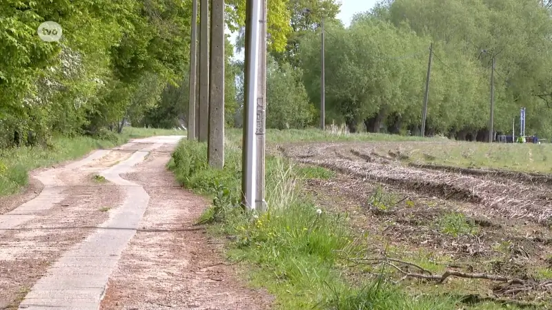 Aalsterse gemeenteraad buigt zich over toekomst bouwproject Kluisdreef, buurtbewoners voeren vooraf actie