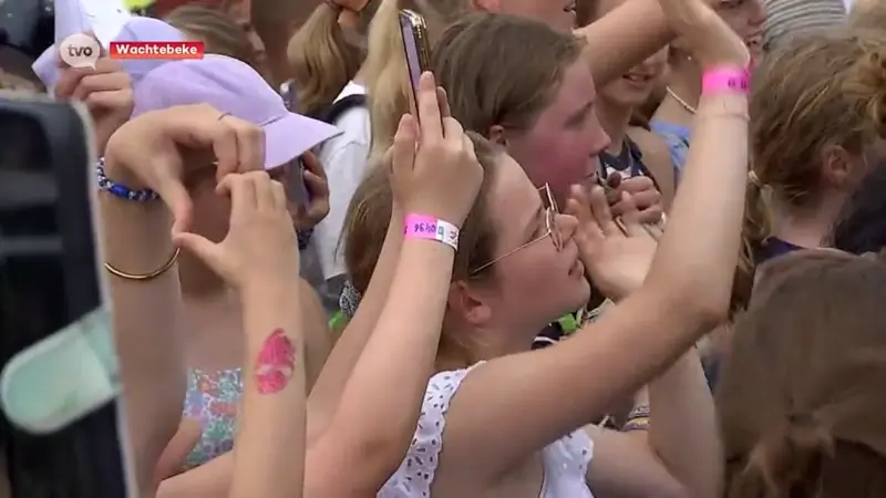 Einde van het schooljaar opnieuw gevierd met festival Popeiland in Wachtebeke