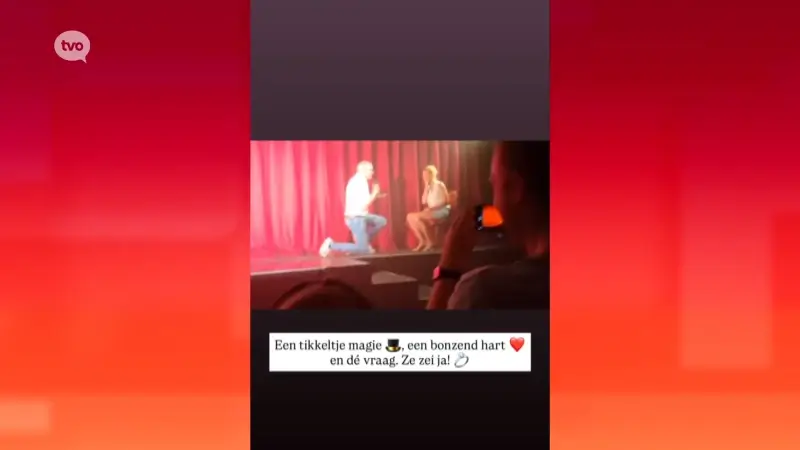 Minister-president Matthias Diependaele vraagt vriendin ten huwelijk tijdens goochelshow