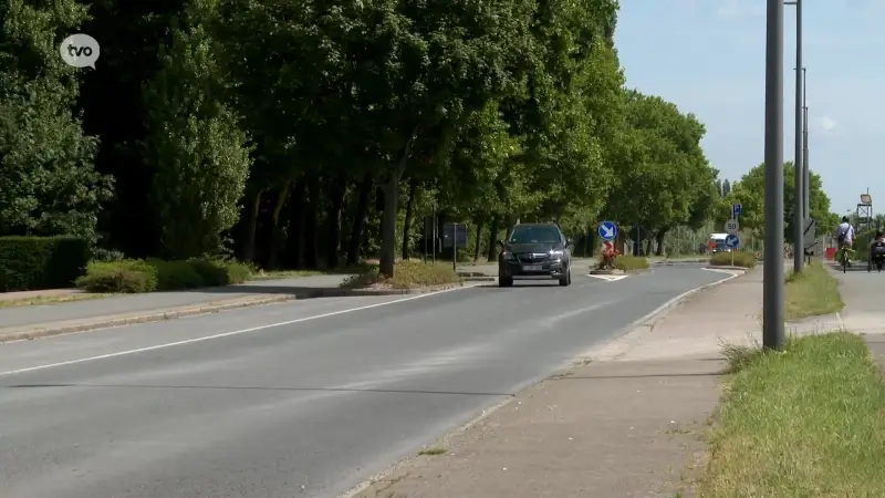 Met de auto drie keer de toegestane snelheid in Burcht: "Die laagvliegers moeten eruit"