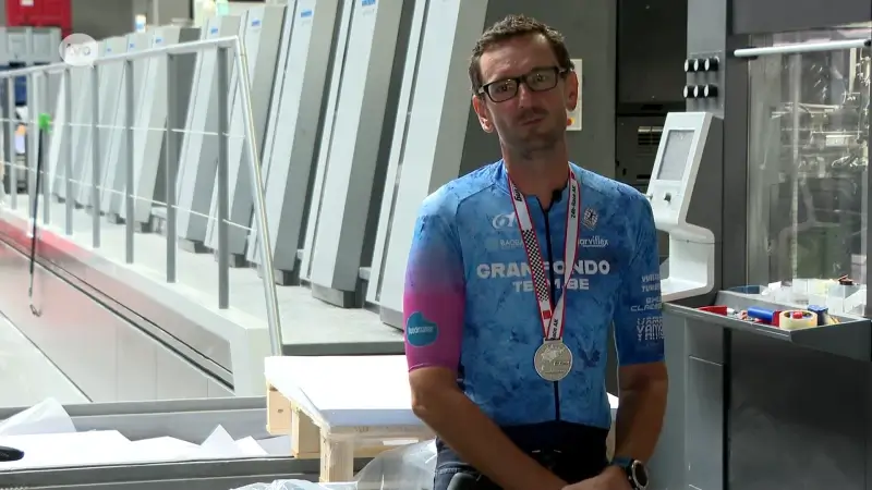 51-jarige Stefan Wauters uit Zele fietst 624 kilometer in 24 uur tijd op Duitse Nürburgring: "1001 emoties"