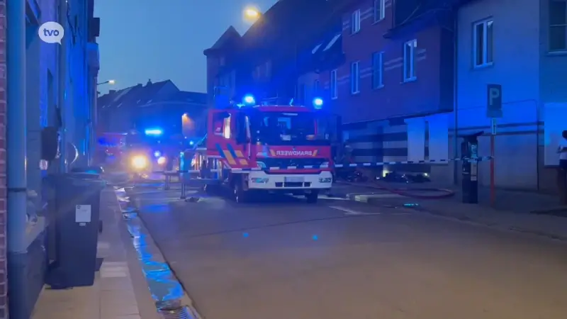 Woning in Aalst onbewoonbaar na zware brand op eerste verdieping