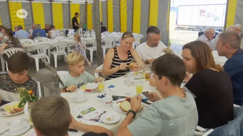 Mama's genieten van moederdagontbijt van KLJ en Landelijke Gilde in Belsele