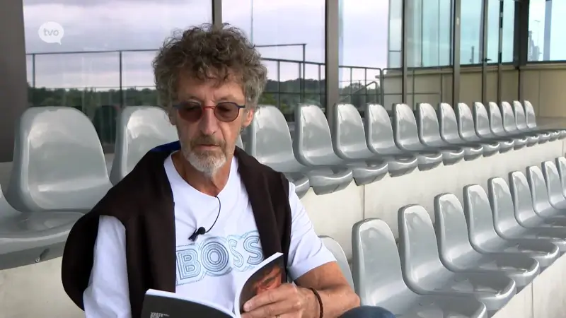 Oud-trainer en voetbalscout Etienne De Wispelaere pent Eendracht Aalst-anekdotes neer in boek