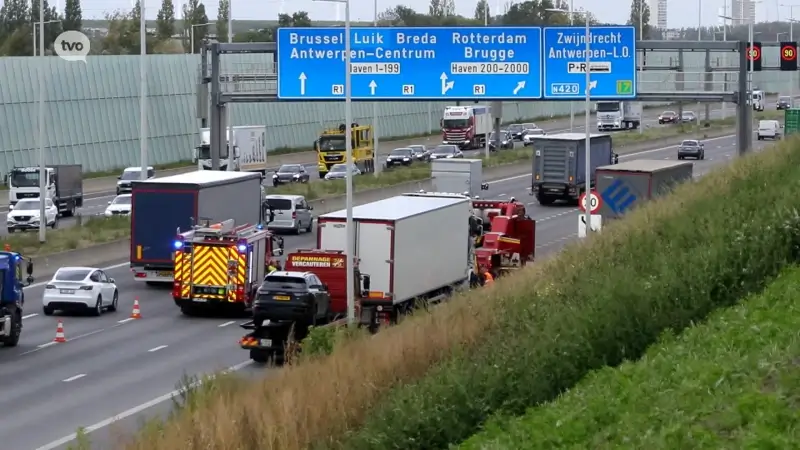 Zware verkeershinder na ongeval op E17 in Burcht