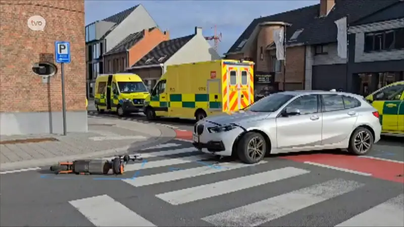 Hoofdafbeelding voor artikel Twee personen op step aangereden…