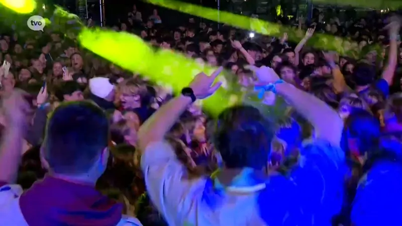 3.000 scholieren dansen de benen vanonder het lijf op Dag Van De Jeugdbeweging in Sint-Niklaas