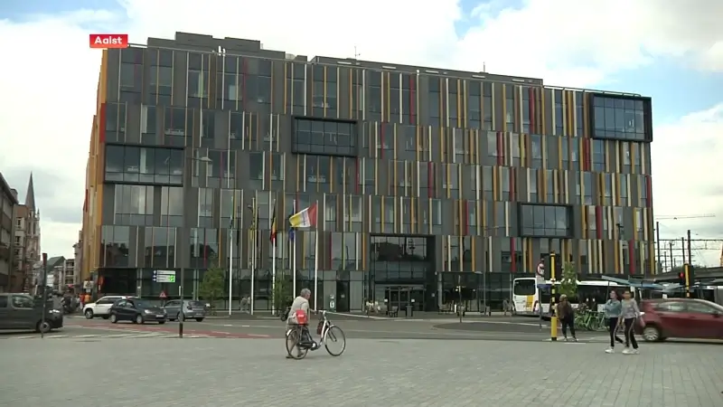 Hoofdafbeelding voor artikel Grote besparingsronde op til…