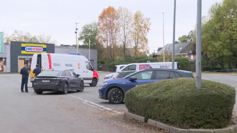 Hoofdafbeelding voor artikel DOVO laat verdacht pakket…