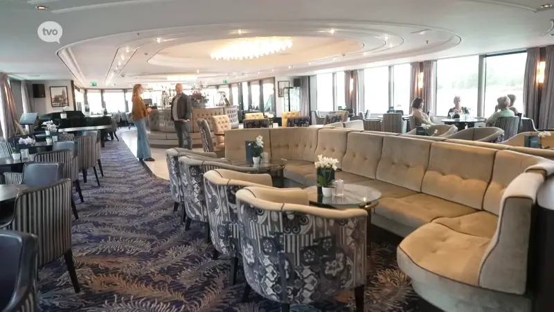 Relax - gezellig koffiehuis Bonjour, manicure bij Velvet Beauty, vernieuwde The North Face en op riviercruise met Viva Cruises