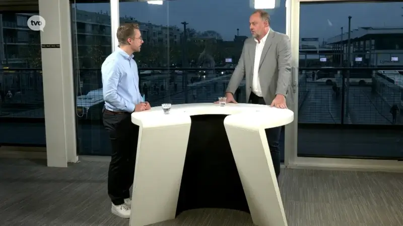 Hoofdafbeelding voor artikel Dan toch voetbal via DAZN…