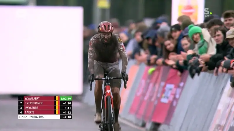 Hoofdafbeelding voor artikel Zieke Michael Vanthourenhout…