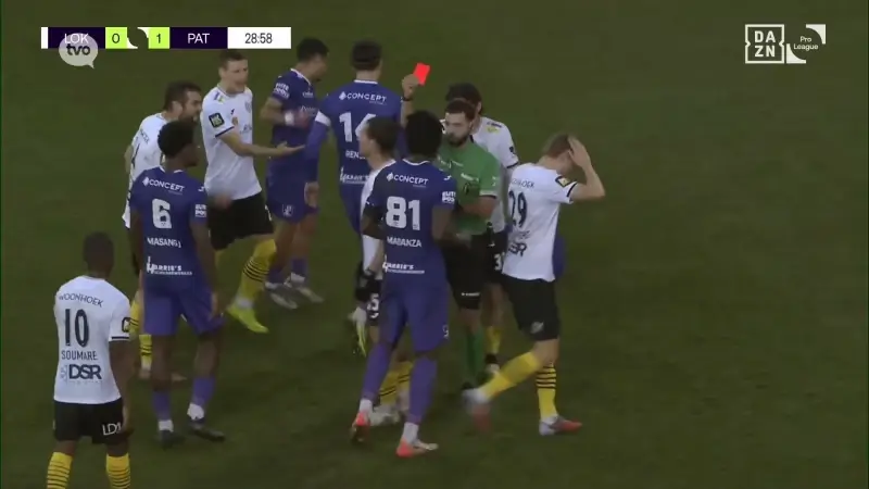 Hoofdafbeelding voor artikel Schorsing Lokeren-speler Van…