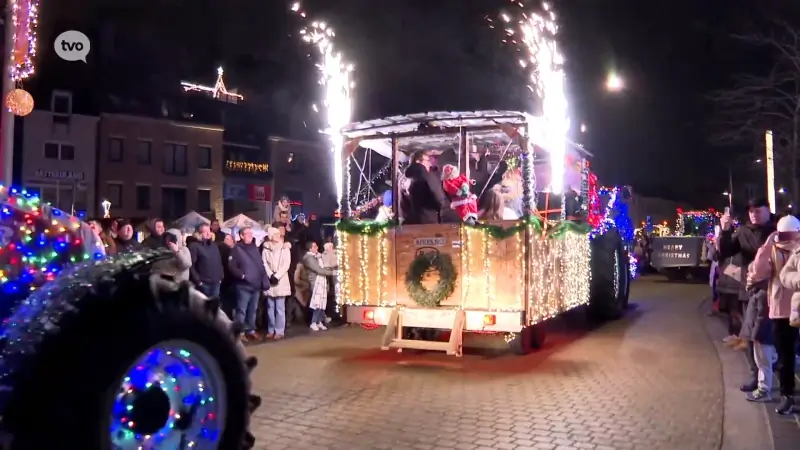 Kerstsfeer in Ninoofse straten met jaarlijkse tractorenstoet: "Laten zien dat landbouwers ook deze sfeer kunnen brengen"