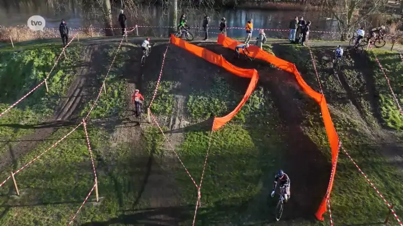 Hoofdafbeelding voor artikel Jonge crossers uit heel Europa…