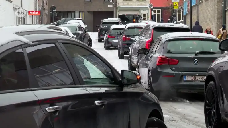 Hoofdafbeelding voor artikel Auto's en vrachtwagens rijden…