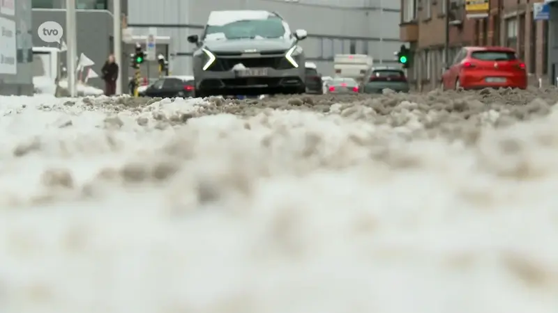 Hoofdafbeelding voor artikel Strooiwagens draaien op volle…