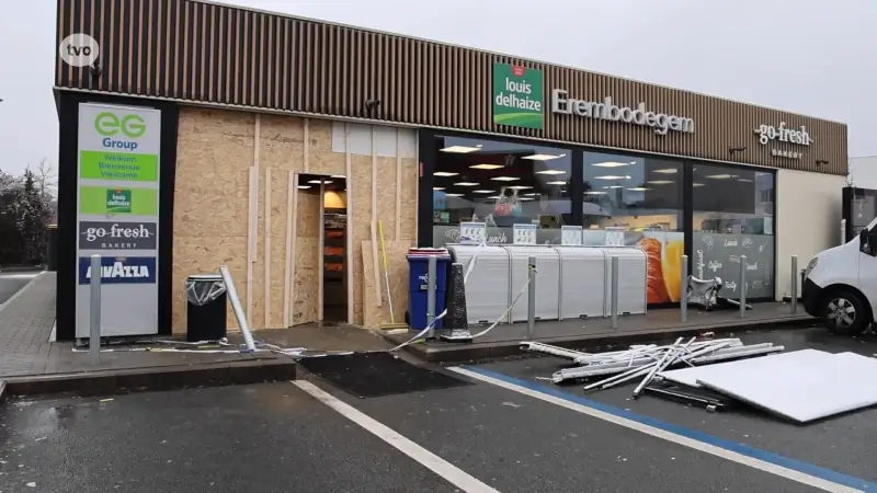 Derde inbraak in drie maanden bij Louis Delhaize aan tankstation in Aalst