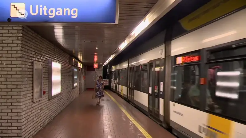 Hoofdafbeelding voor artikel Werken aan premetrotunnel…