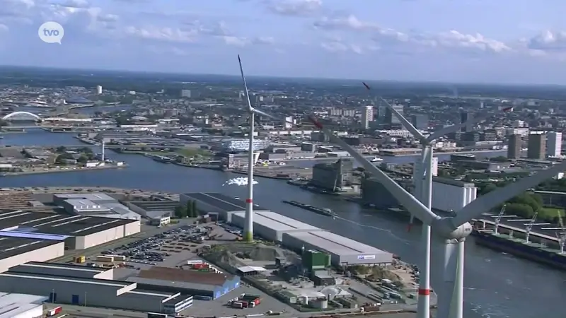 Havenbedrijven maken zich zorgen over elektriciteitscapaciteit: "Scenario zoals in Rotterdam proberen te vermijden"