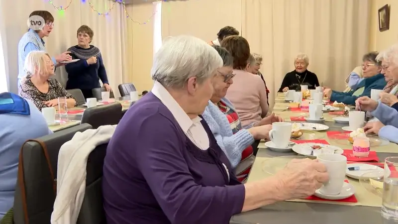 Hoofdafbeelding voor artikel De telefoonster in Lebbeke:…