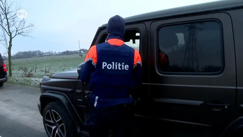 Hoofdafbeelding voor artikel 35 pv's voor drugs tijdens…