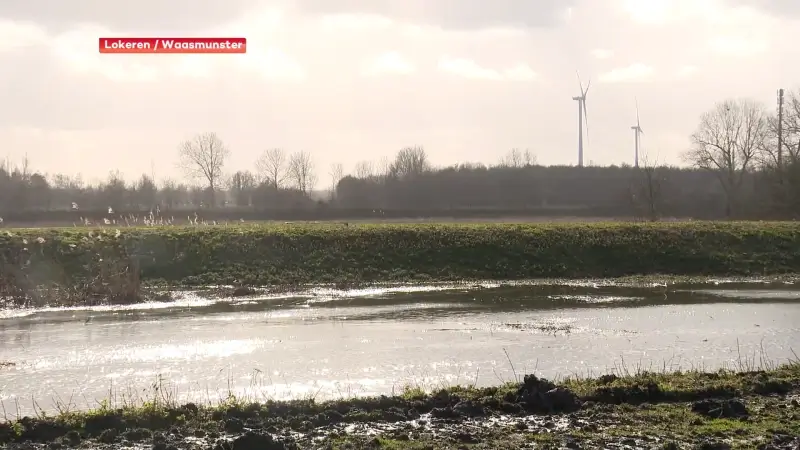 In Lokeren zijn de voorbereidende werken gestart voor het baggeren van de Durme