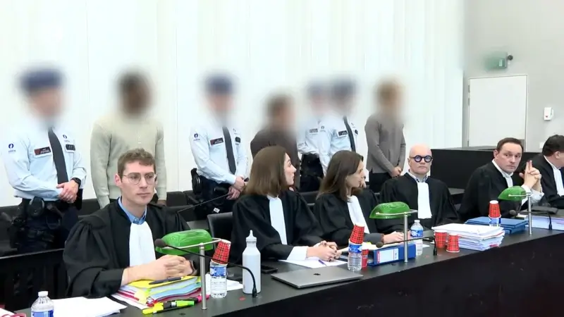 Hoofdafbeelding voor artikel Assisenzaak moord op David…