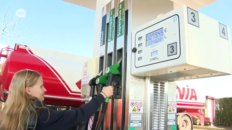 Hoofdafbeelding voor artikel AVIA moet korting aan tankstation…