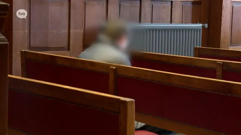 Hoofdafbeelding voor artikel Gewezen agent en jeugdcoach…