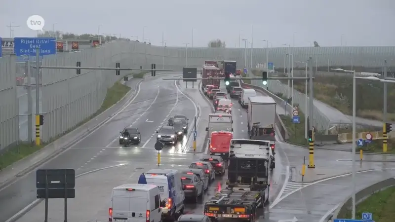 Hele weekend werkzaamheden op aansluiting tussen E34 en Kennedytunnel