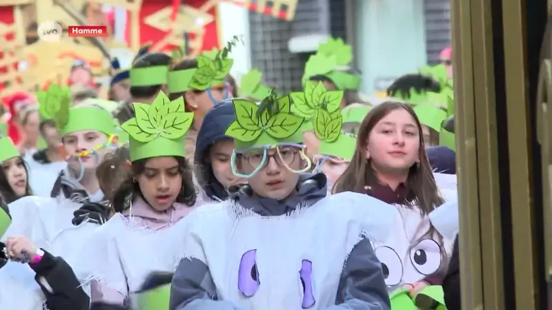 Allesbehalve een gewone maandag voor schoolgaande jeugd in Hamme, 1.700 kinderen in carnavalstoet