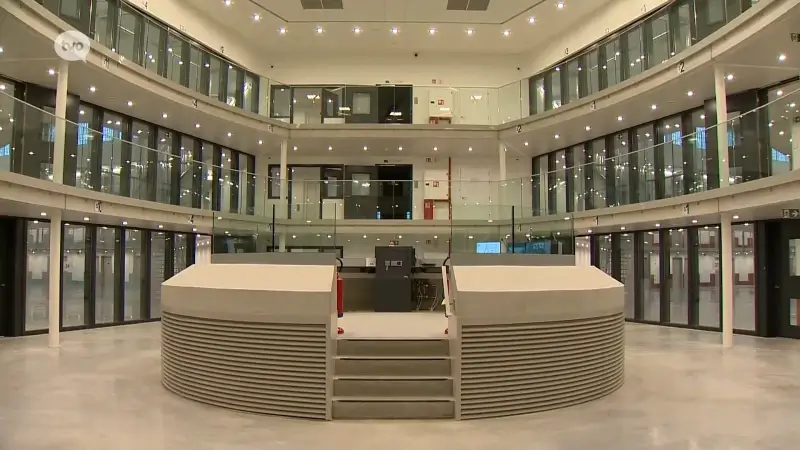 Hoofdafbeelding voor artikel Vakbonden vinden nieuw plan…