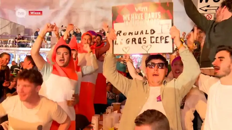 Dartsfans overspoelen Wieze en genieten van darts van het hoogste niveau: "Fantastisch, My dream came true