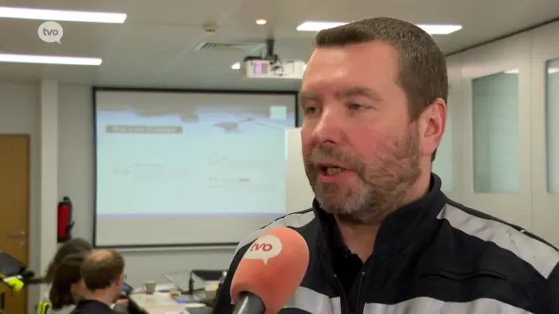 Brandweer over industriebrand Hamme: "Bij daglicht werd duidelijk hoe intens de rook was"