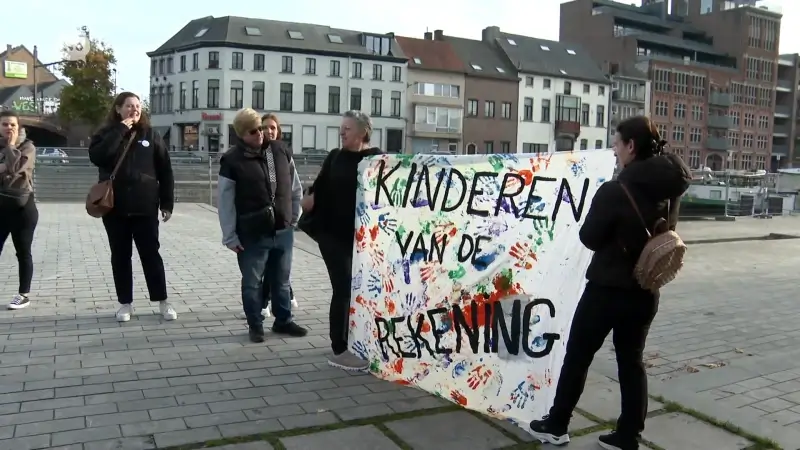 Hoofdafbeelding voor artikel Vakbonden reageren na overleg…