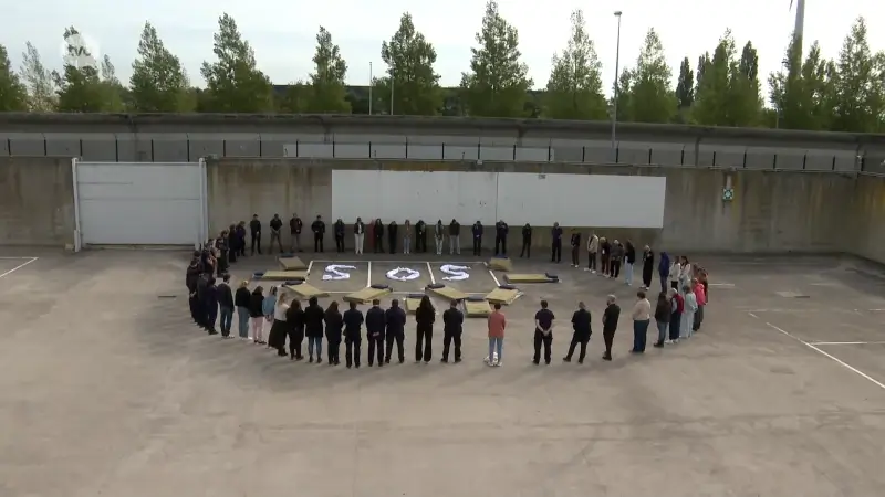 Hoofdafbeelding voor artikel Vakbonden willen op 13 april…