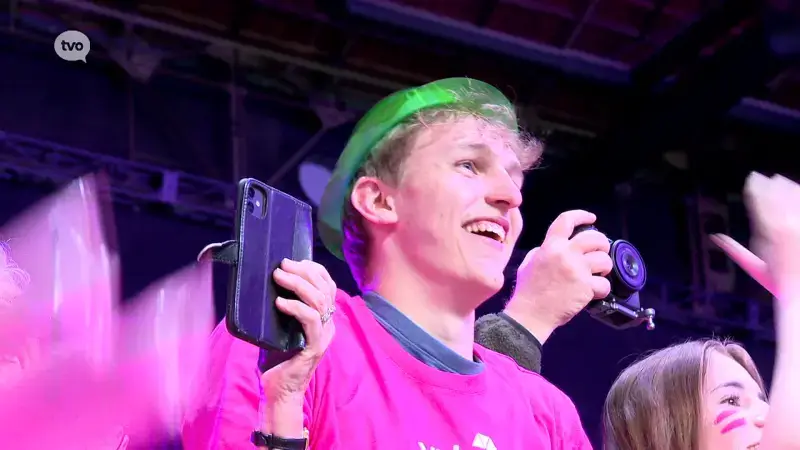 Hoofdafbeelding voor artikel Feest in AFAS Dome na bekertriomf…