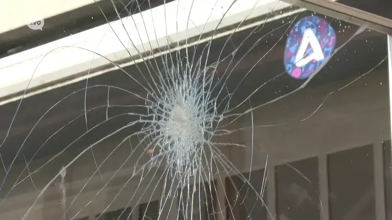 Hoofdafbeelding voor artikel Jeugdparket pakt wapendracht…