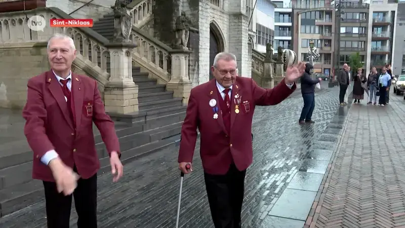 Sint-Niklase Koninklijke Harmonie De Toekomst viert 90-jarige Jean en Omer