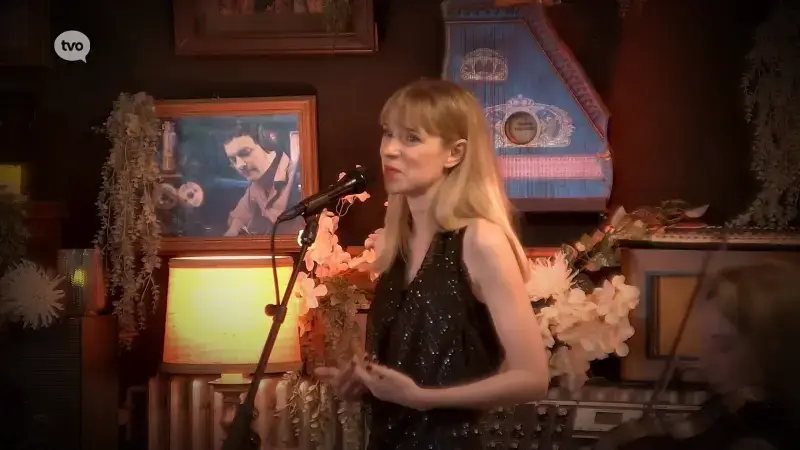 Maartje Van Neygen maakt na 10 jaar opnieuw muziek, en schakelt haar fans in als backings