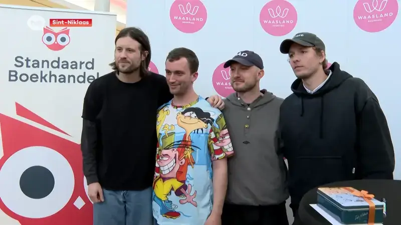 Honderd fans verwelkomen Bazart voor signeersessie in Waasland Shopping: "Bazart is alles voor mij"