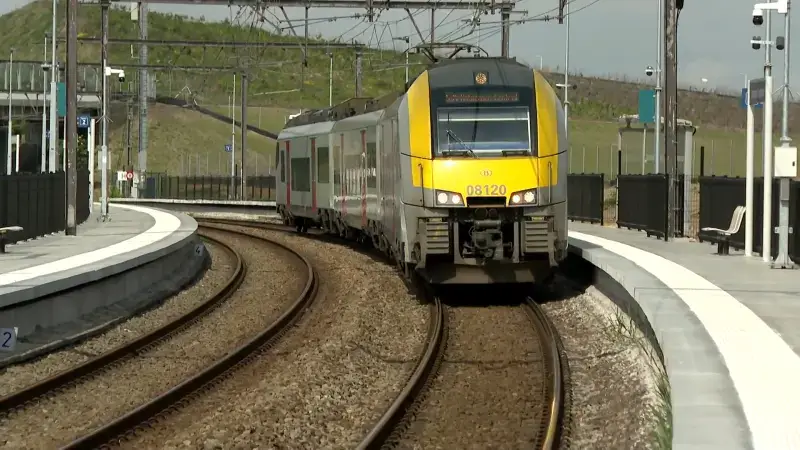 Eerste balans na week sluiting van premetrotunnel: "Omzetting van De Lijn naar NMBS-abonnement is een succes"