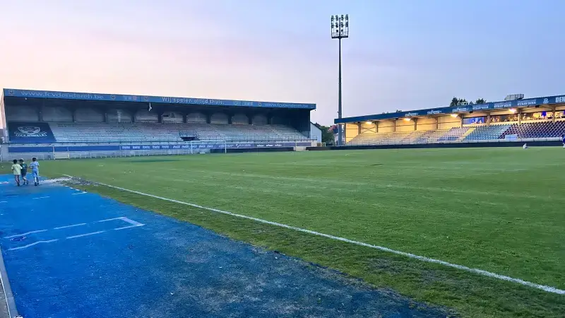 Hoofdafbeelding voor artikel FCV Dender degradeert na twee…