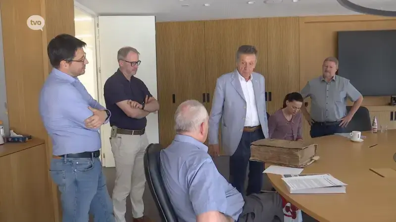Hoofdafbeelding voor artikel 17de-eeuwse armenslaper geschonken…