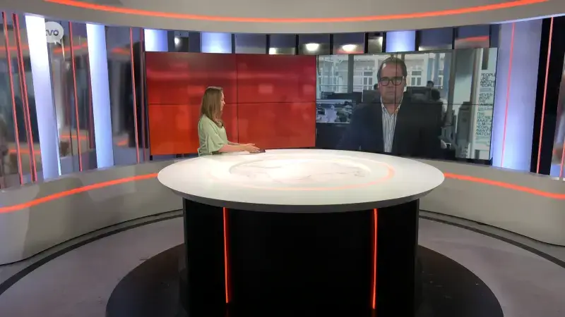 Wim Naert LIVE: "Infrabel kan nog niet bevestigen dat er nog een busbestuurder door het rood reed in Buggenhout"
