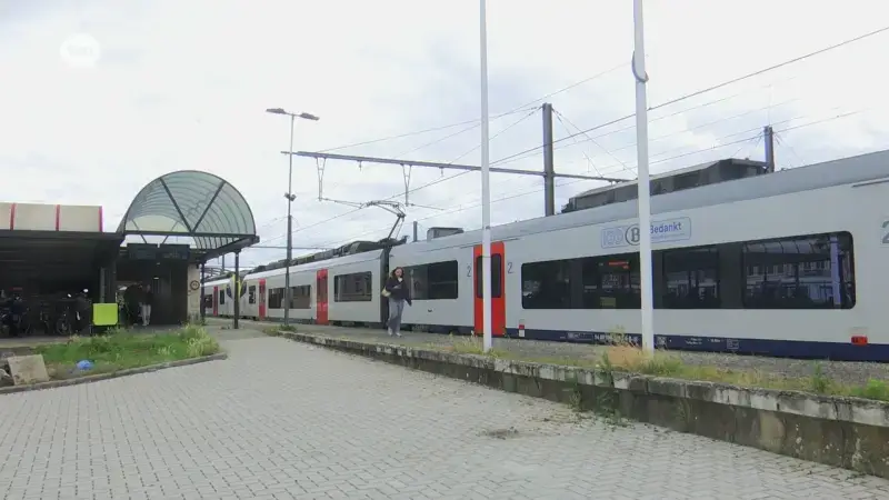 NMBS opent nieuwe fietsenparking aan station van Dendermonde