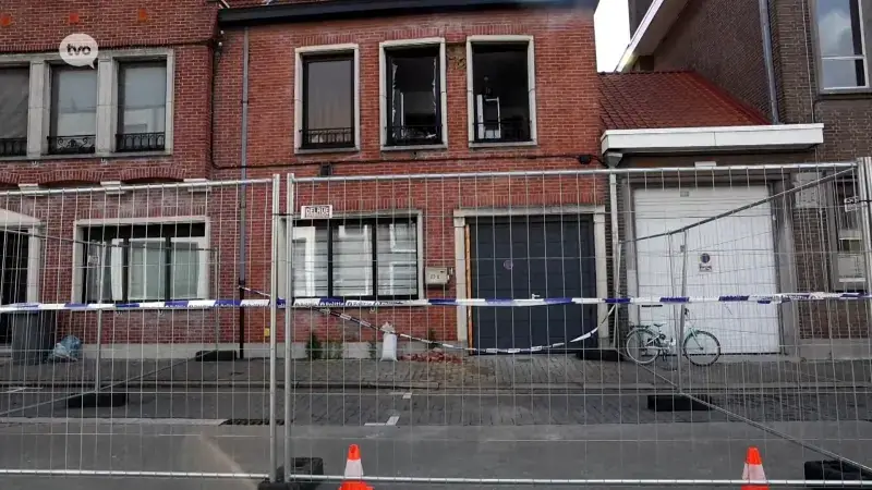 Explosie richt zware schade aan in woning in Zele