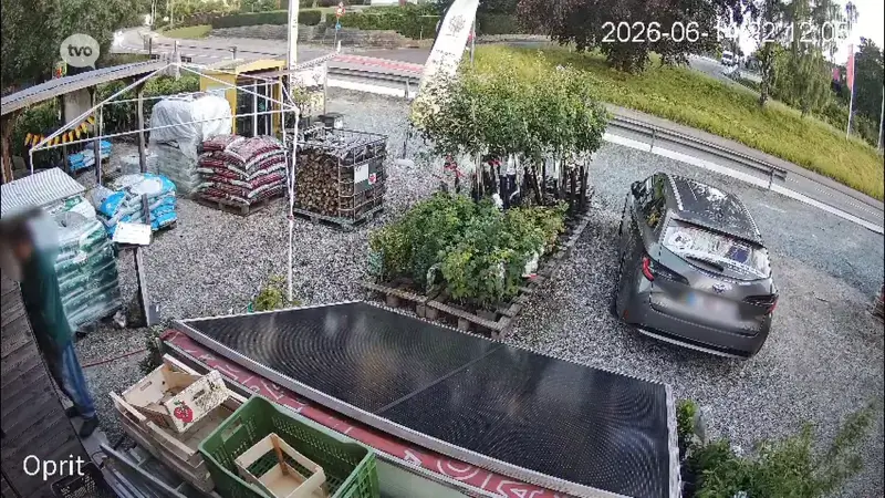 Fruitboer uit Geraardsbergen klist dief na bekijken van camerabeelden