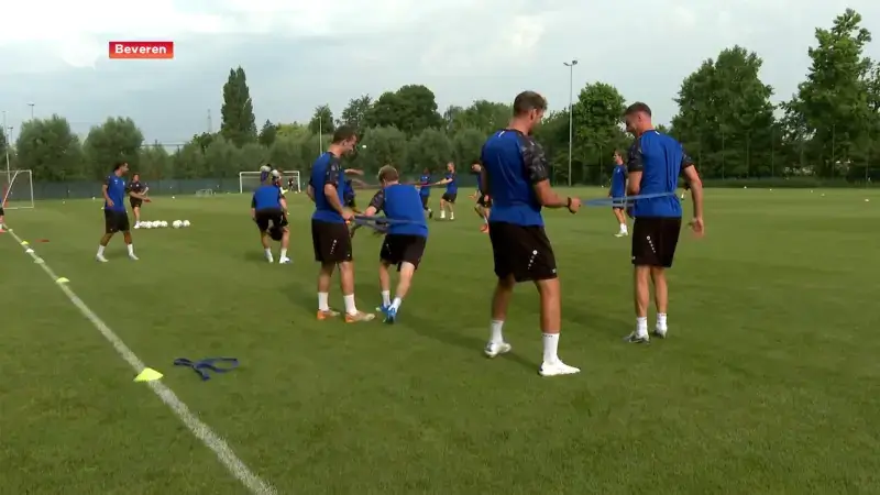 Nieuwe coach Tim Bakens maakt opwachting bij SK Beveren: "Ik ga me verdiepen in Belgische competitie"